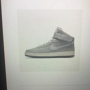 Nike AF-1 Ultra Force Mid Women’s Shoe